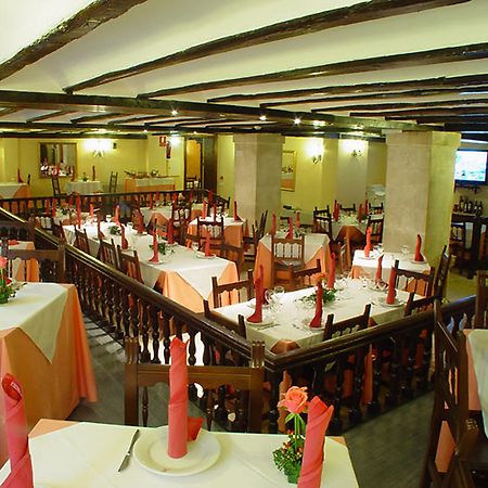 Hotel Nuevo Arlanza Коваррубиас Экстерьер фото